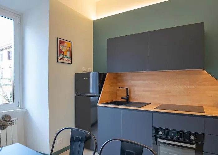 Easytopstay - Crescenzio Stylish * Roma